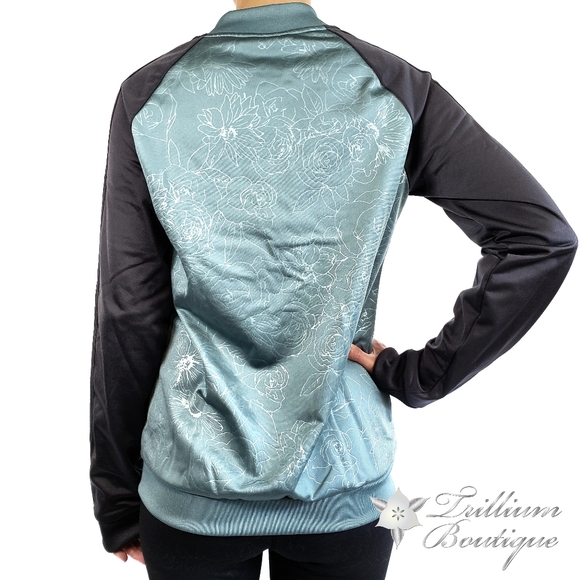 BUNDLE - Adidas Embossed Track Jacket & Adidas Embossed Tights NWT - Picture 6 of 14